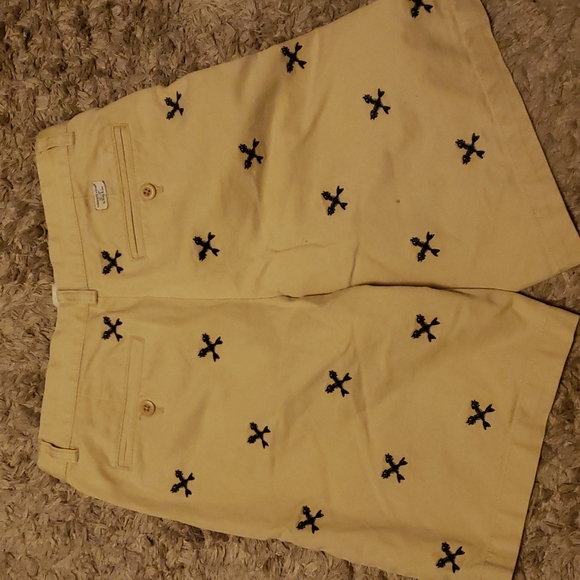 Vineyard Vines size 16 Fish Bones khaki shorts - Picture 3 of 6